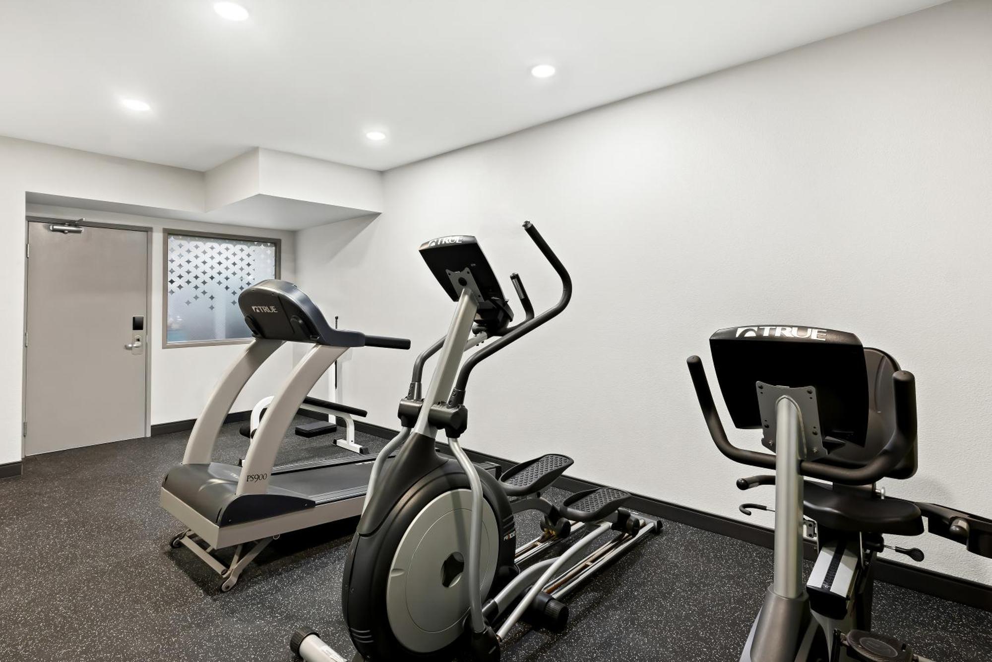 Spark By Hilton Williams Newly Opened 2025 Εξωτερικό φωτογραφία