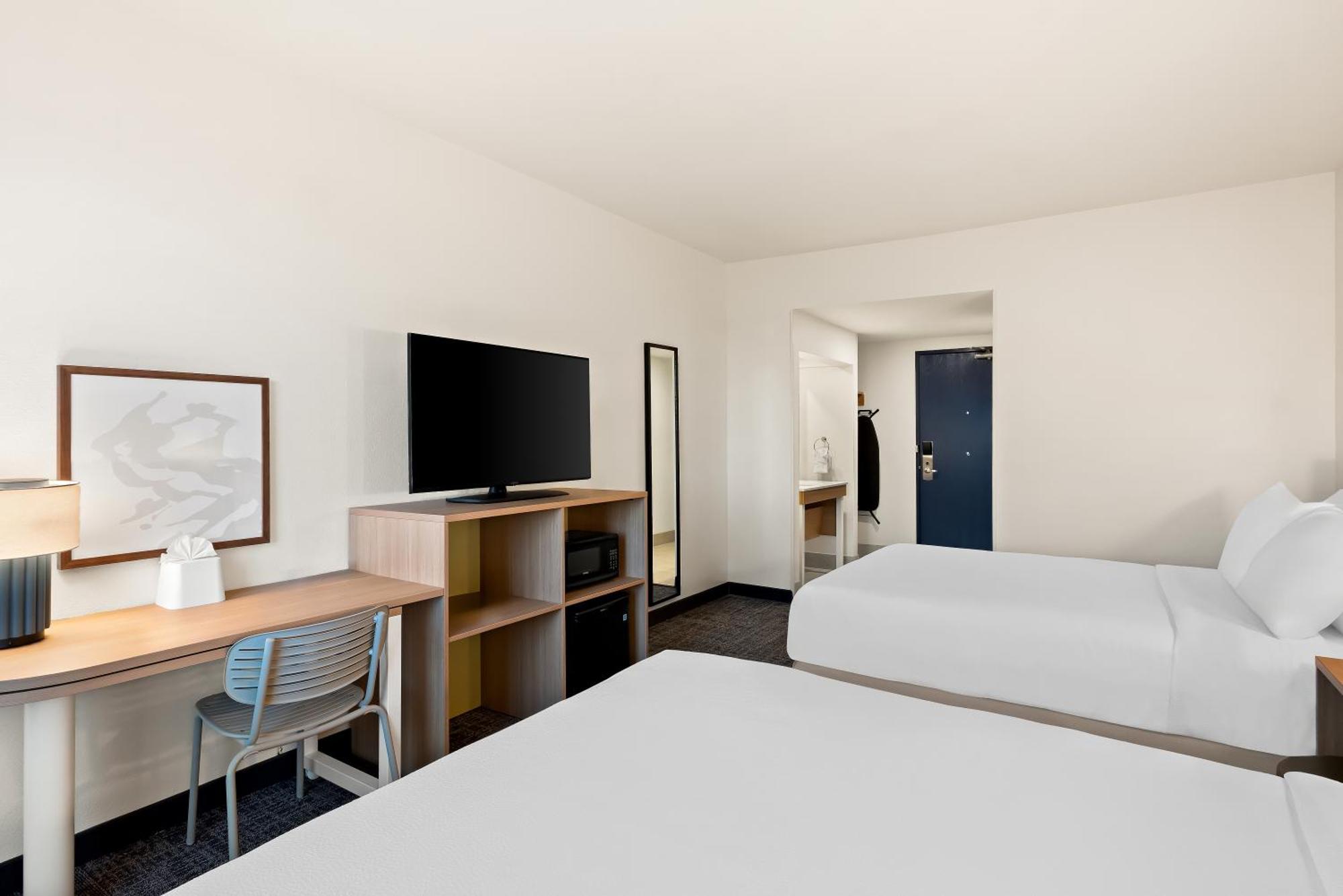 Spark By Hilton Williams Newly Opened 2025 Εξωτερικό φωτογραφία